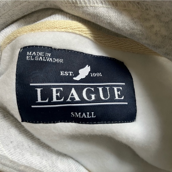 Vintage Style League Sweater - Picture 12 of 14